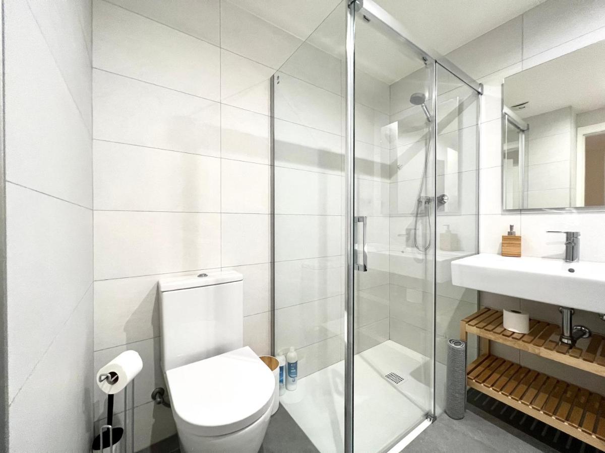 Espot Cowork & Apartments - L'Amfitriona Экстерьер фото