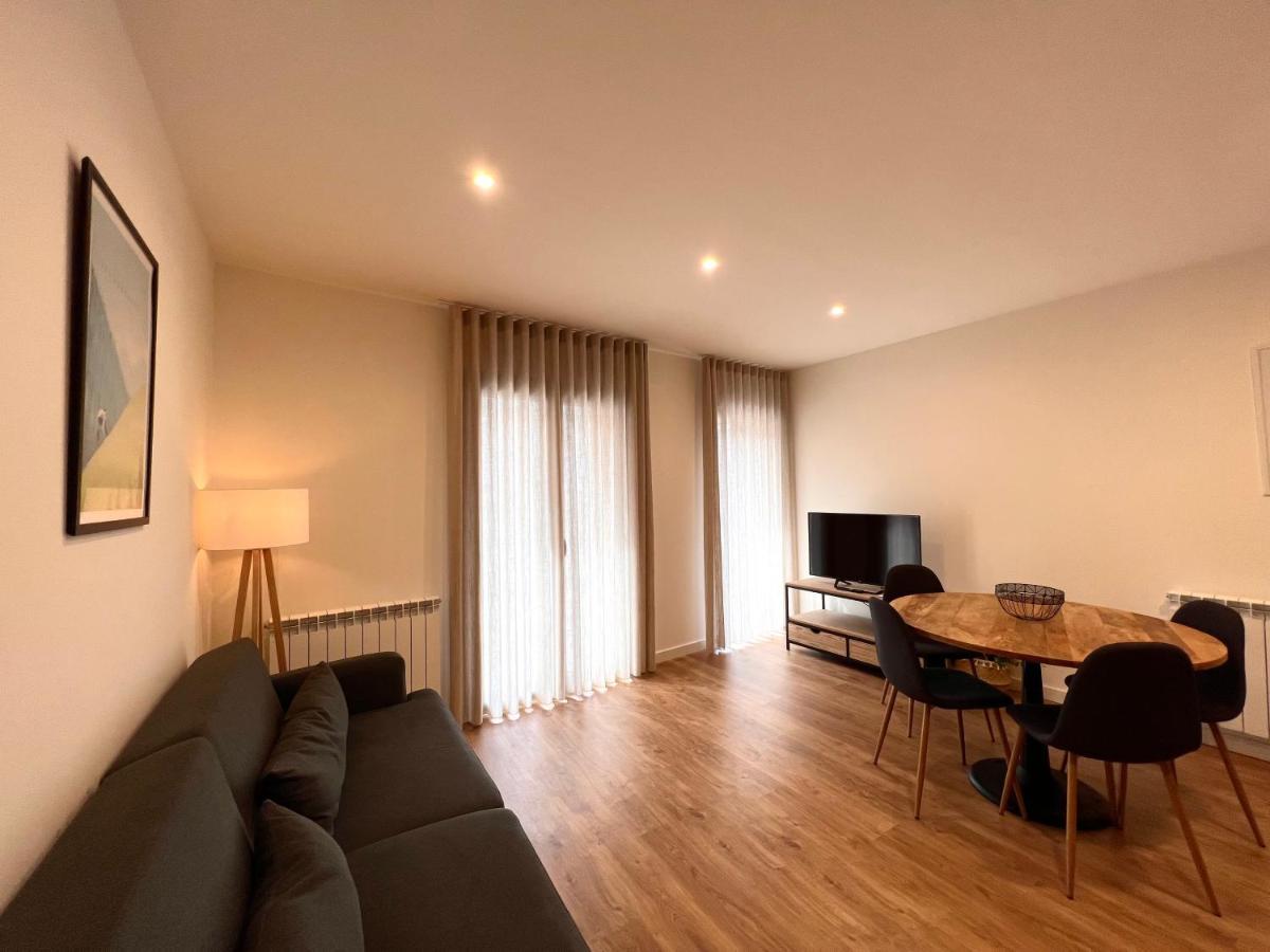 Espot Cowork & Apartments - L'Amfitriona Экстерьер фото